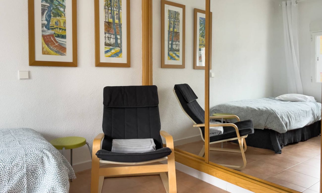 C10 03.5 Dorm 3 detalle sillón-Comp